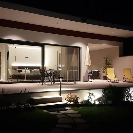 Zilli Apartment *
